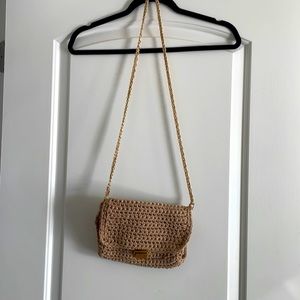 Crossbody purse